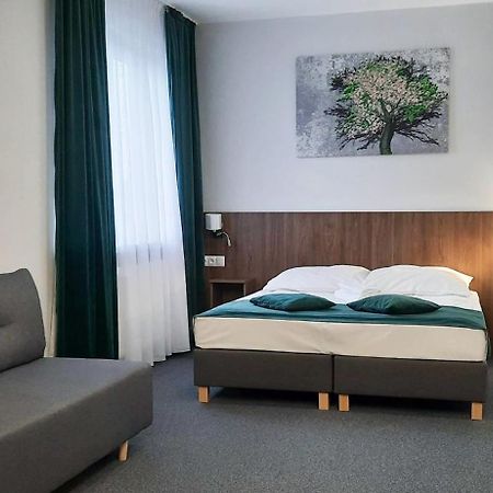 Eurohotel Baniocha Luaran gambar
